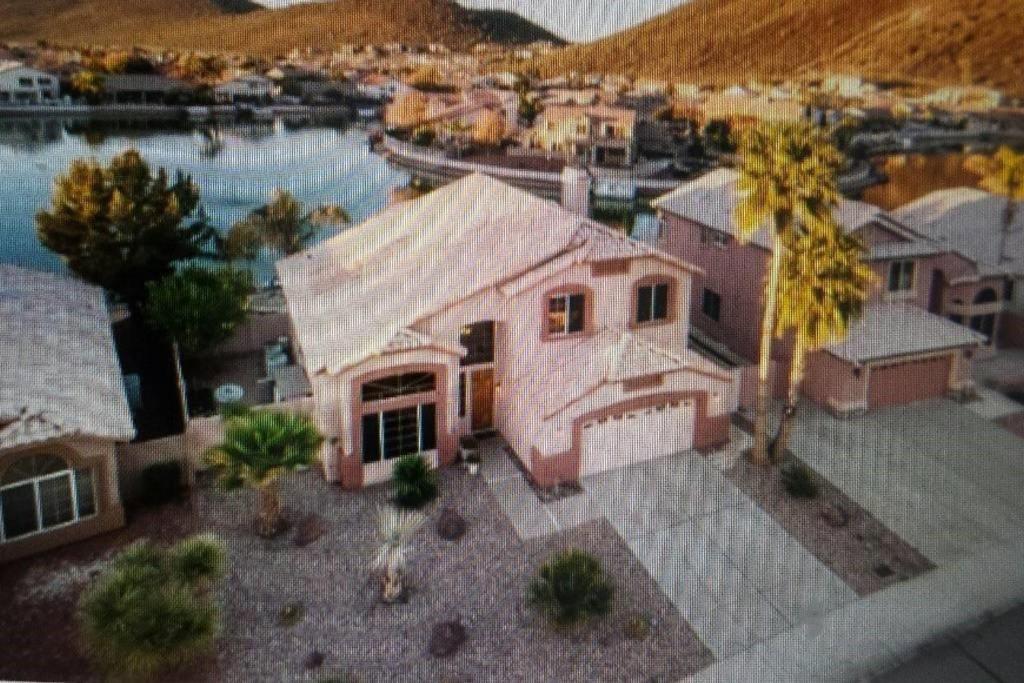 Arizona Lakeside *